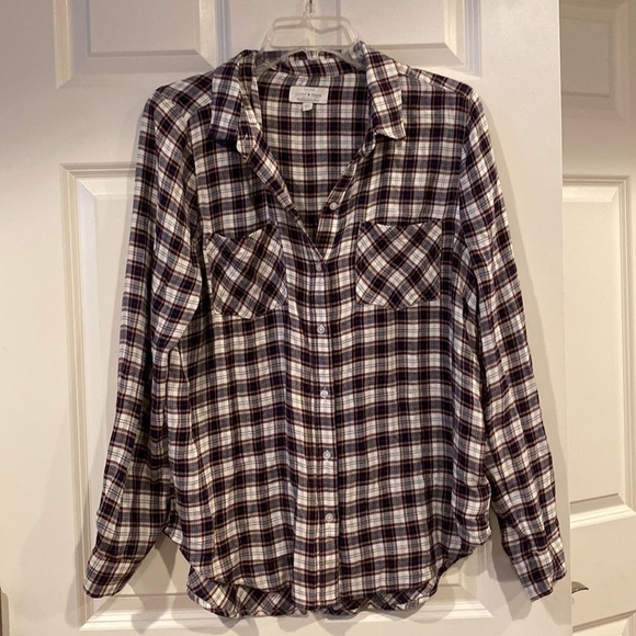 Lucky Brand Tops - Medium Lucky Brand blue flannel print top with split back